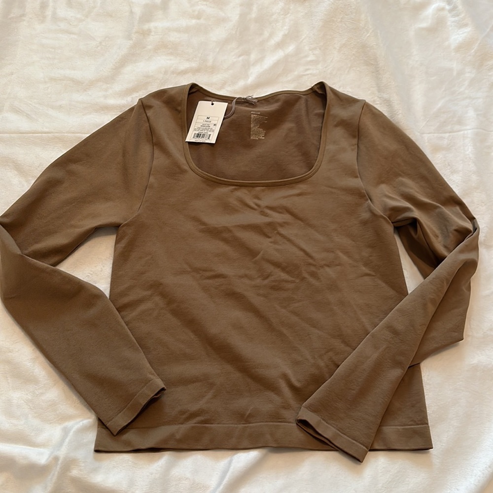 Women's Long Sleeve square Neck Seamless T-Shirt - A New Day™ Size M
